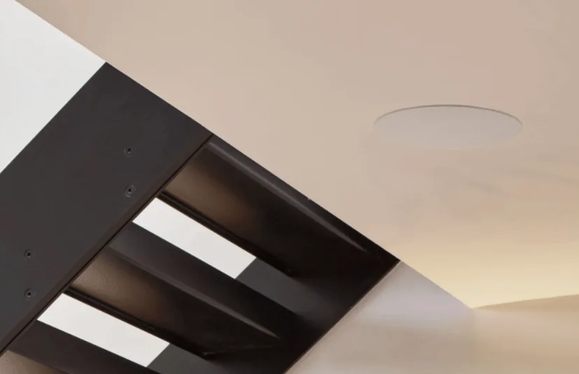 רמקול שקוע תקרה Bowers & Wilkins CCM663, מותקן בתקרה