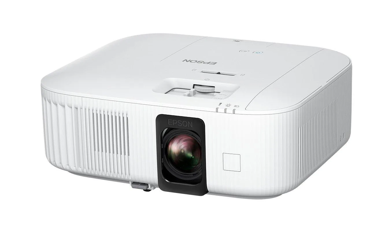 מקרן 4K PRO-UHD עם Android TV Epson EH-TW6250, מבט אלכסוני מהצד