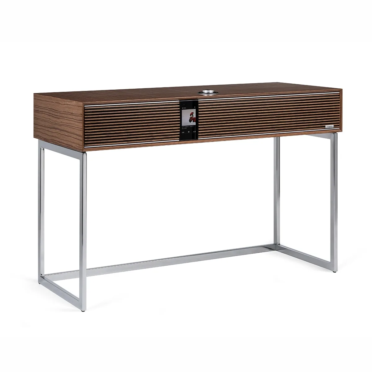 מערכת מוזיקה משולבת עם מעמד Ruark R810, מבט בזווית