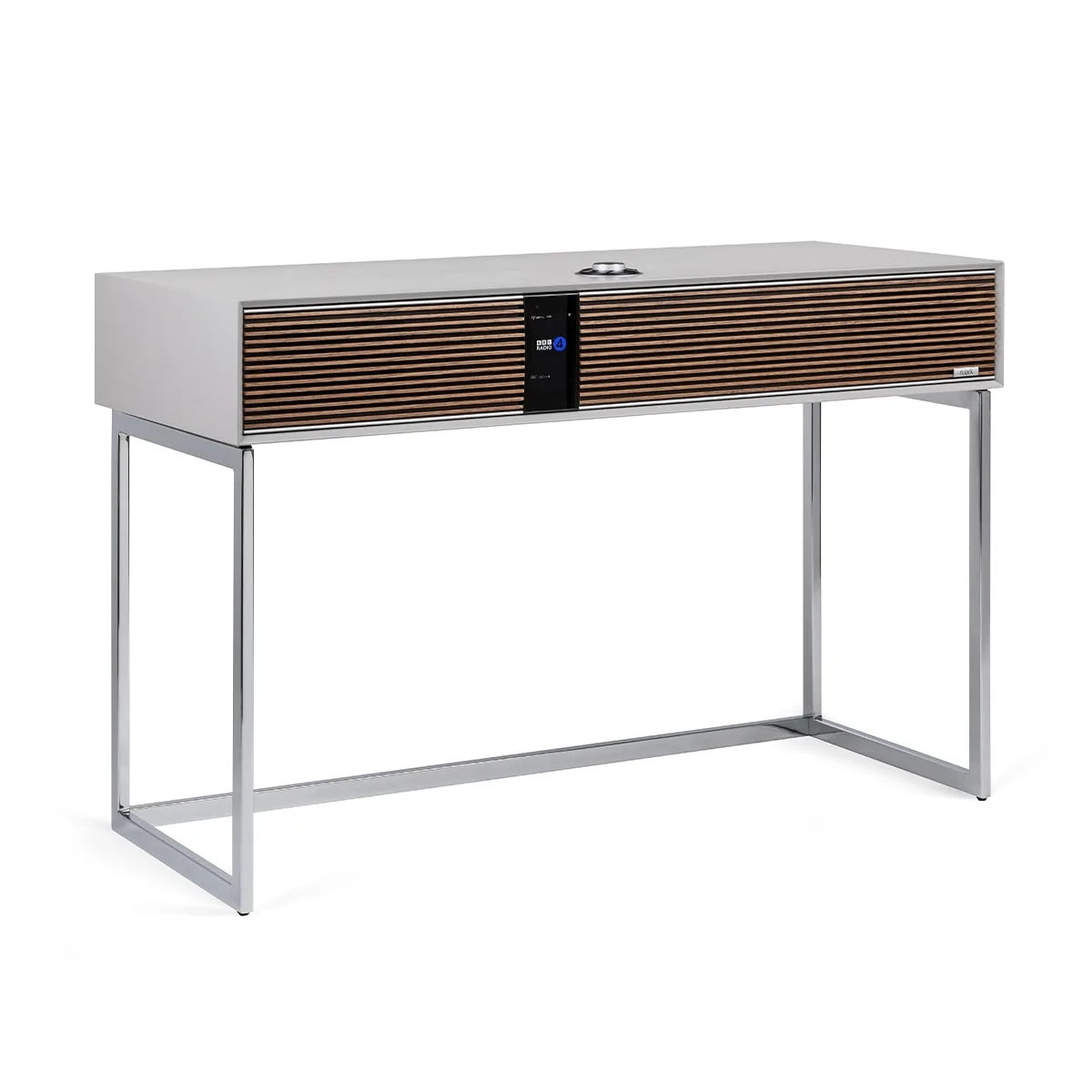 מערכת מוזיקה משולבת עם מעמד Ruark R810, מבט בזווית