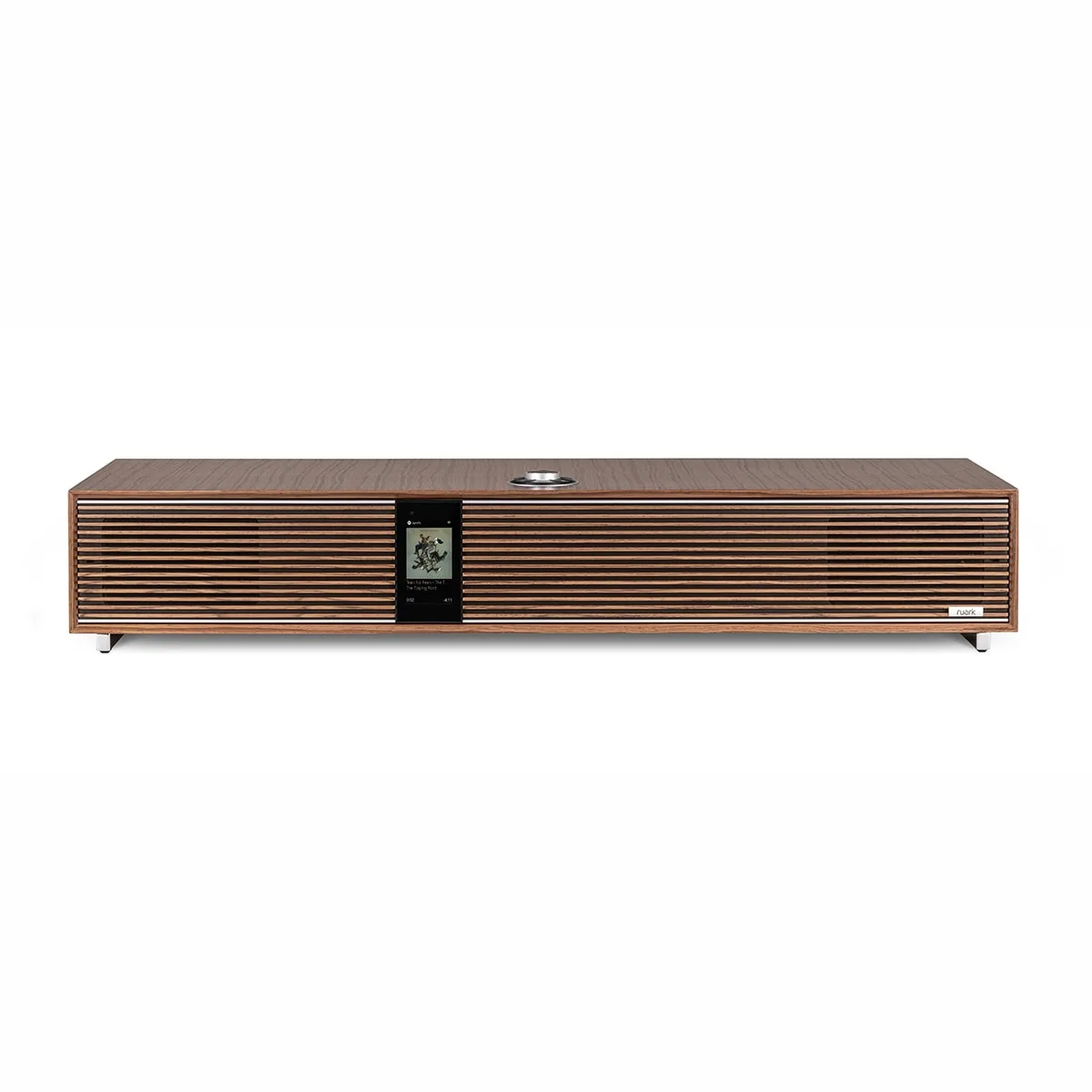 מערכת מוזיקה משולבת עם מעמד Ruark R810, על רגלי הבר הכלולות